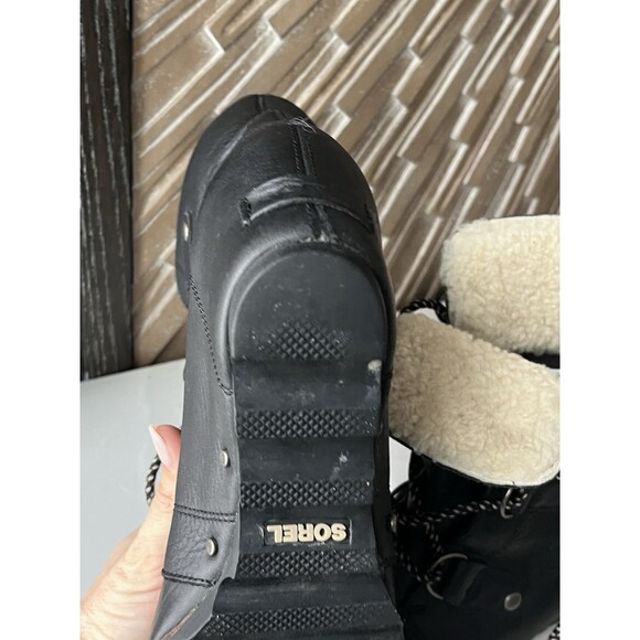 Sorel Joan of Arctic Leather Wedge Boots Black Heels Sz 9.5 Fur Wool Collar - Picture 15 of 16